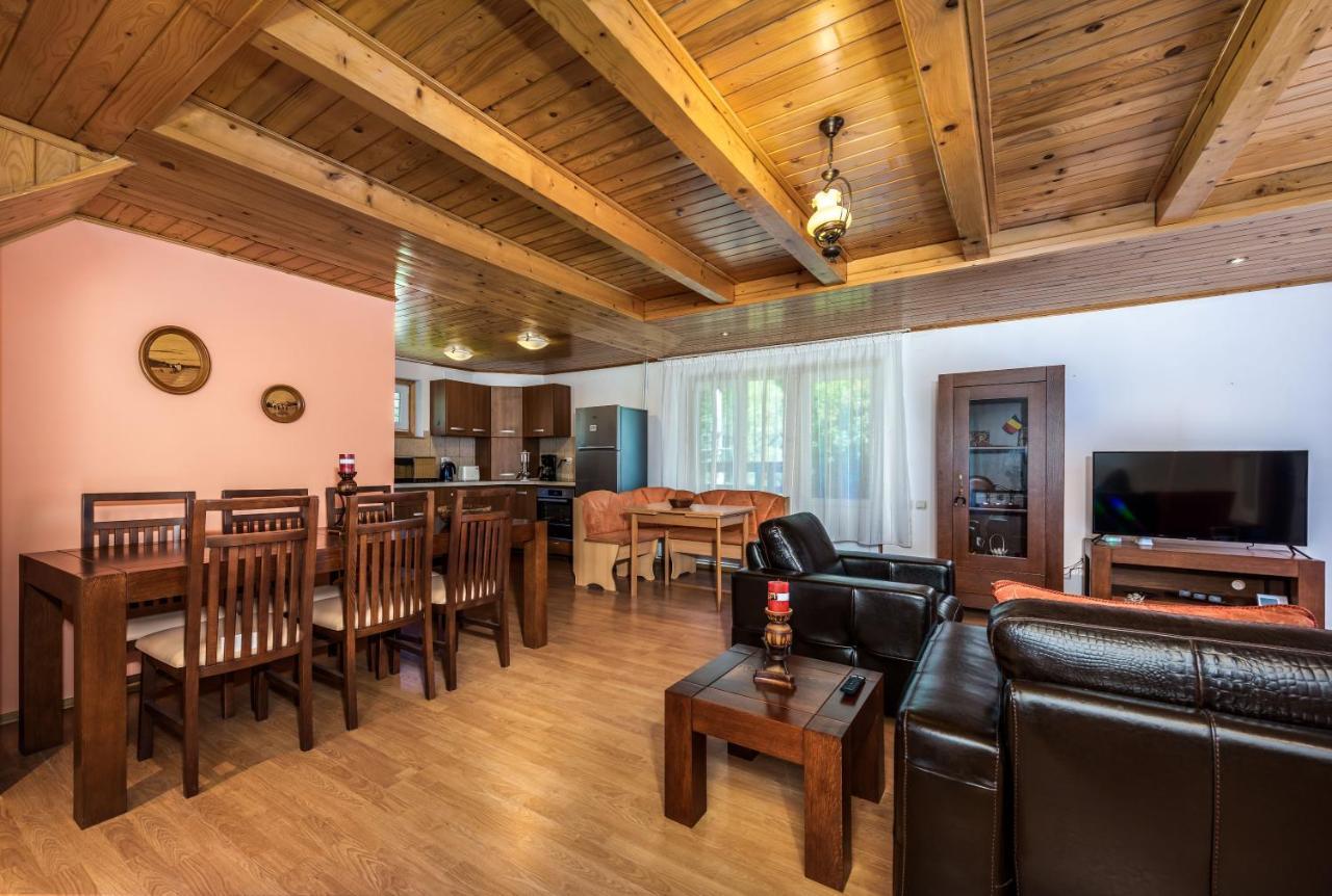 Oasis Mountain Villa Brasov Exterior photo